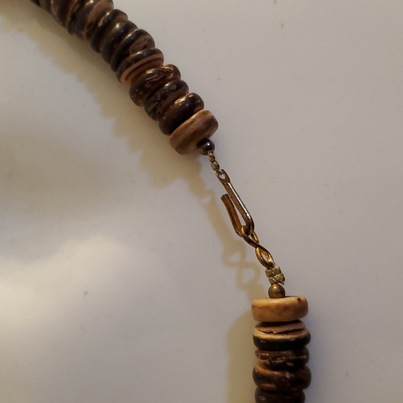 Vintage Wood/Stone Necklace - Picture 4 of 5